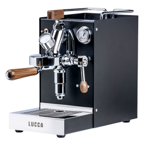 lucca solo flow control black espresso machine hero