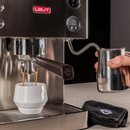 lelit elizabeth lifestyle milk closeup